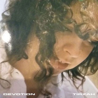 Devotion |  Tirzah. Chanteur